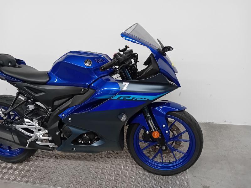 YZF R125