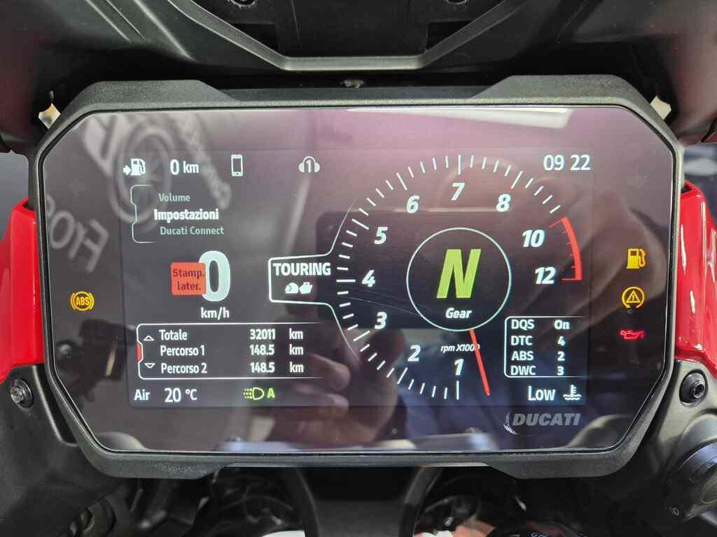 MULTISTRADA V4