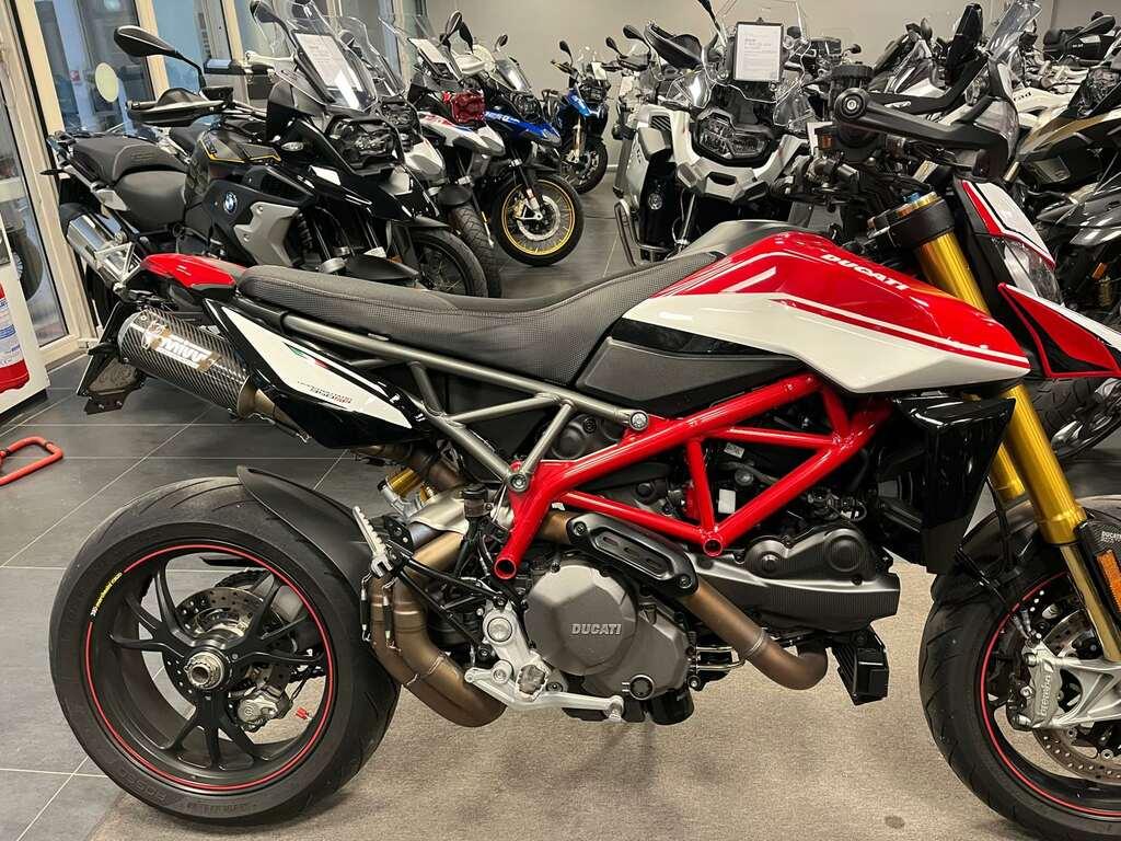 HYPERMOTARD 950