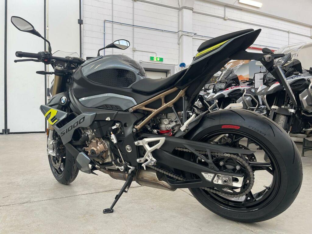 S 1000 R