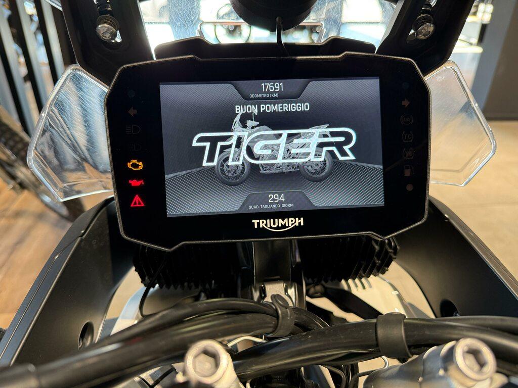 TIGER 900