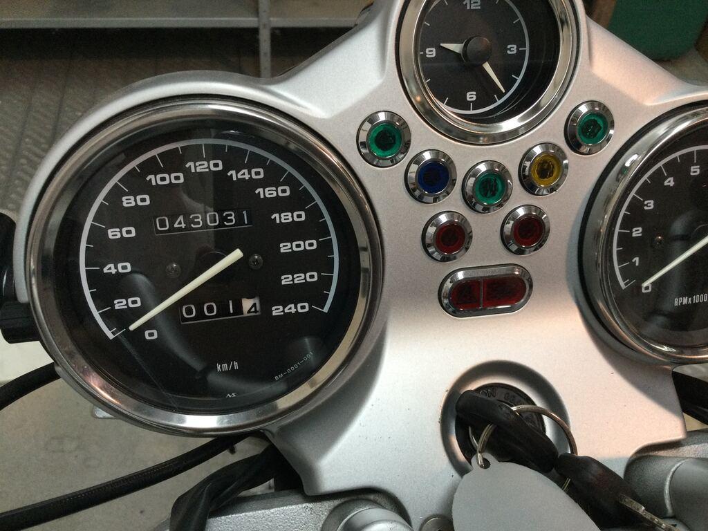 R 850 R