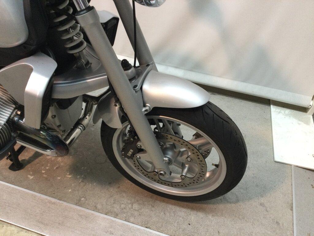 R 850 R
