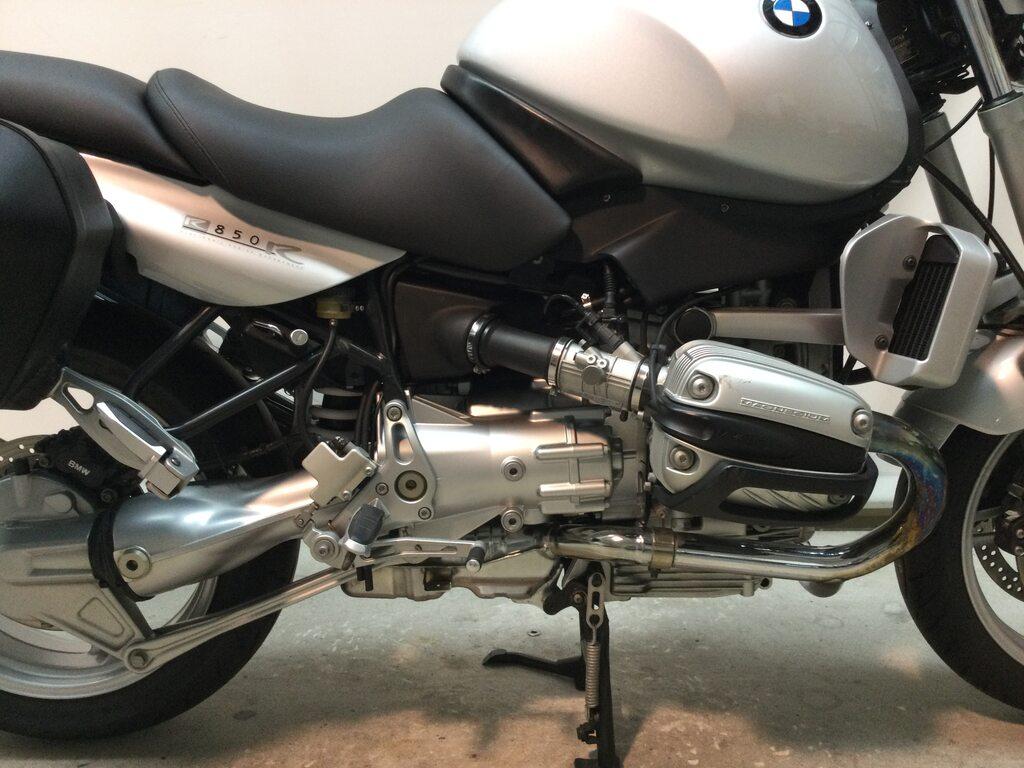 R 850 R