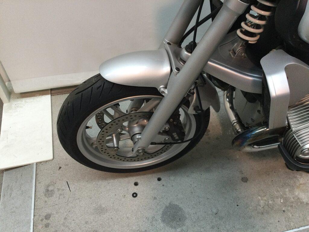 R 850 R