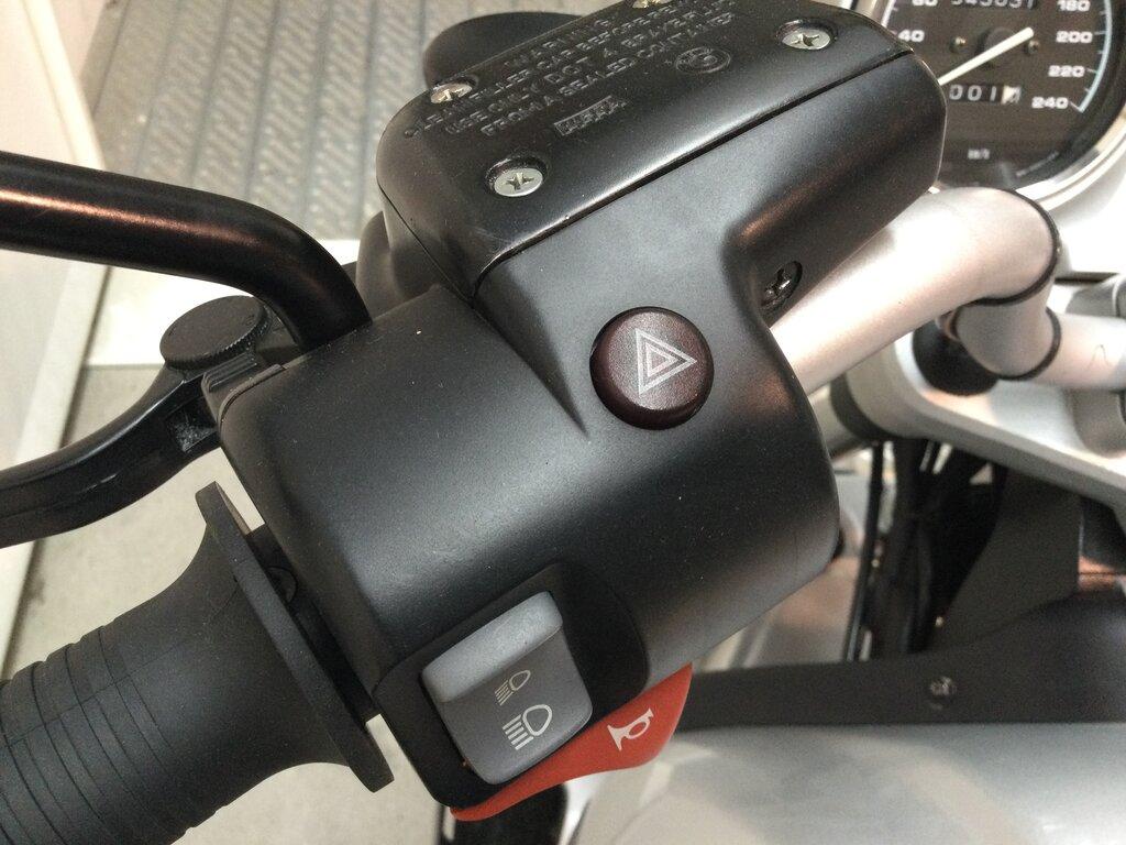 R 850 R