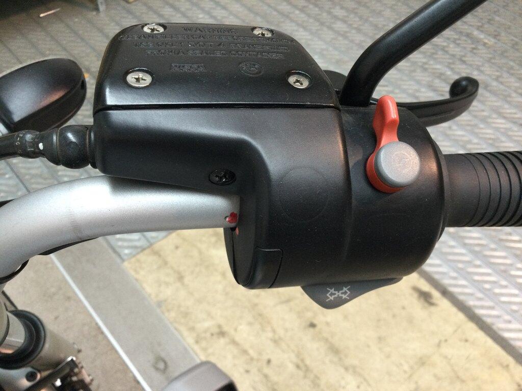 R 850 R