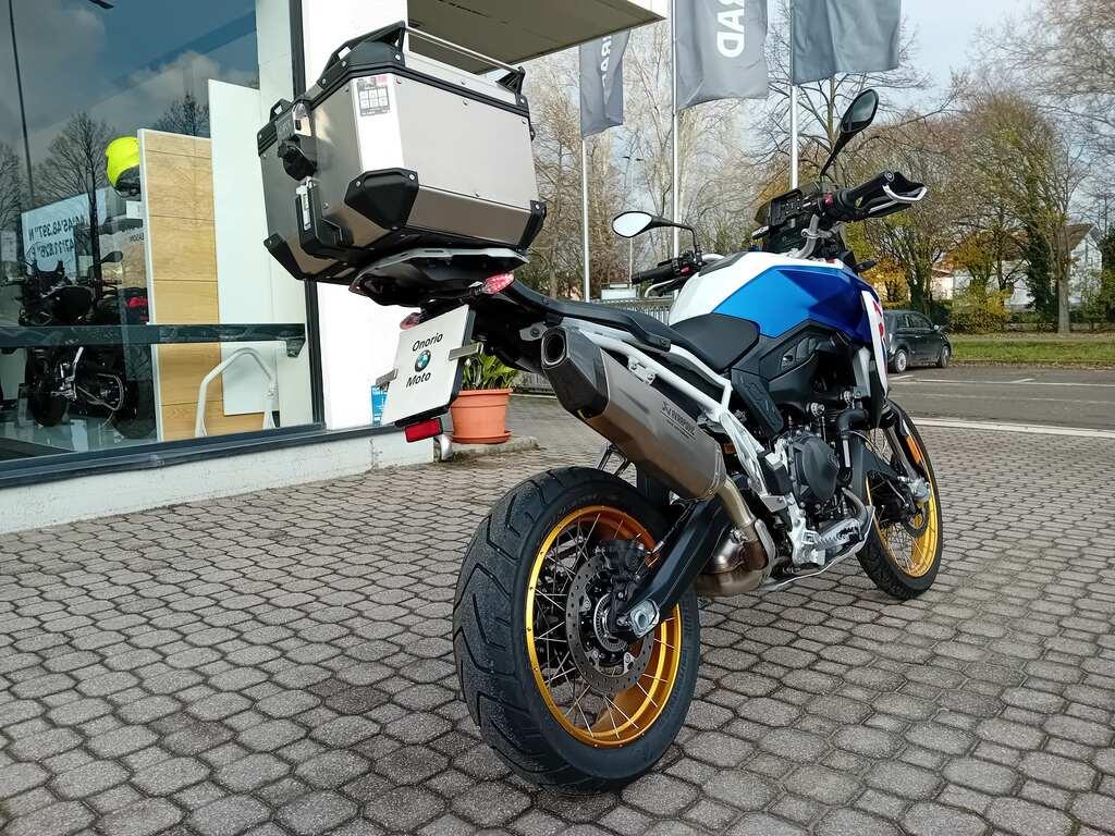 F 900 GS