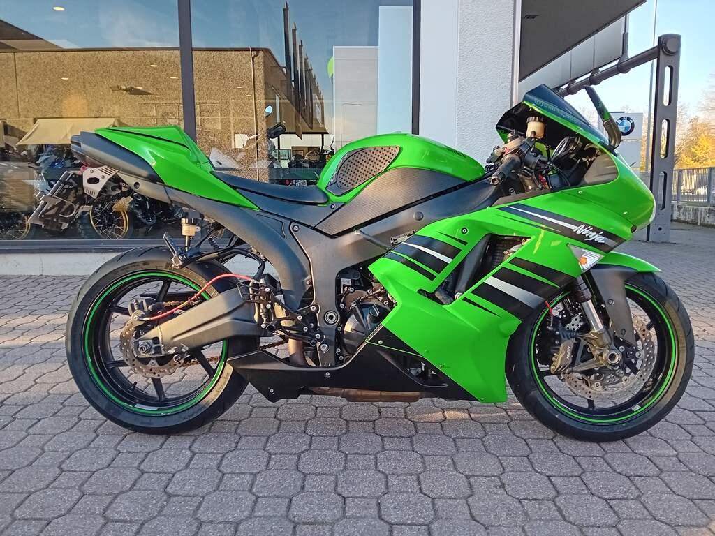 NINJA ZX-6R