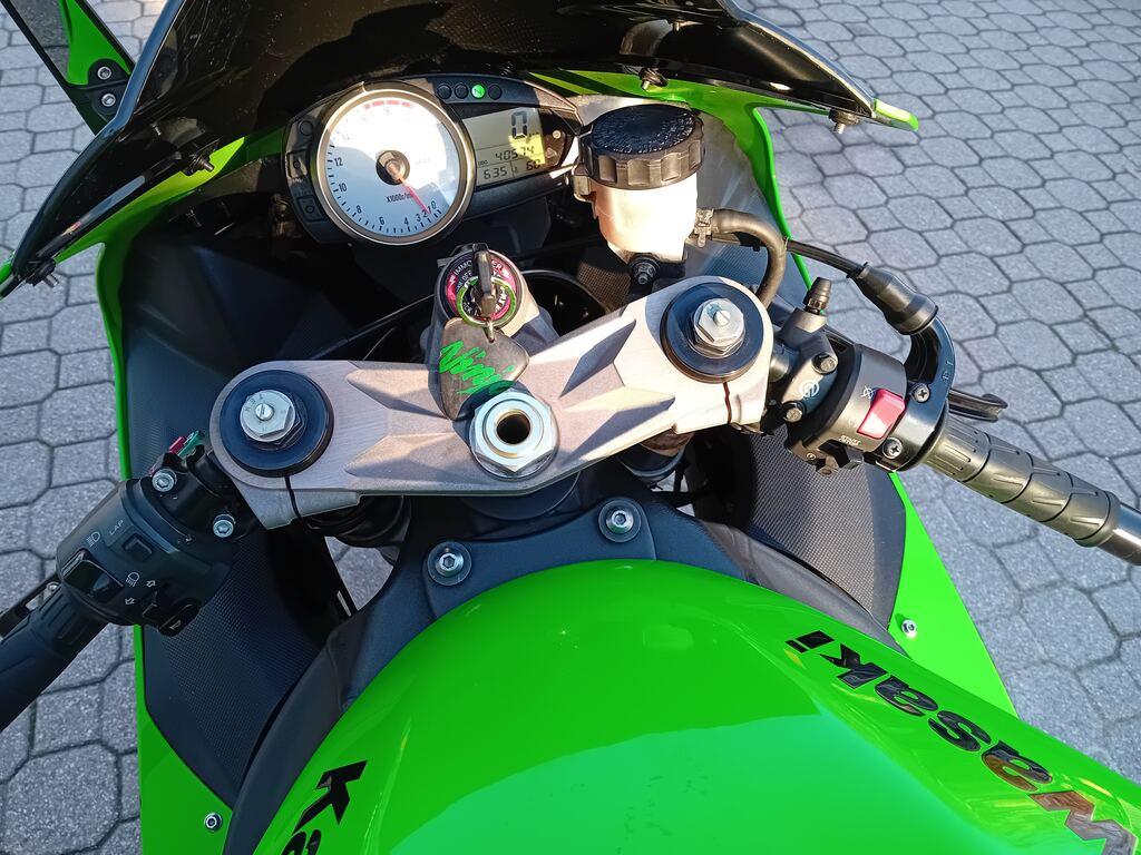 NINJA ZX-6R
