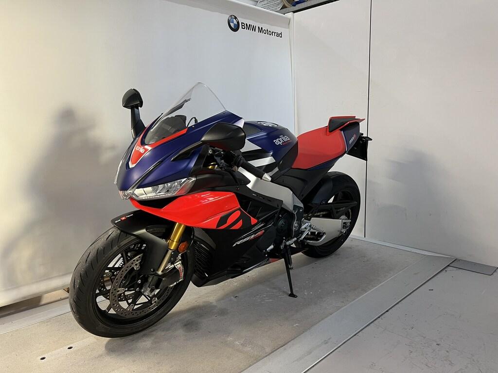 RSV4 1100