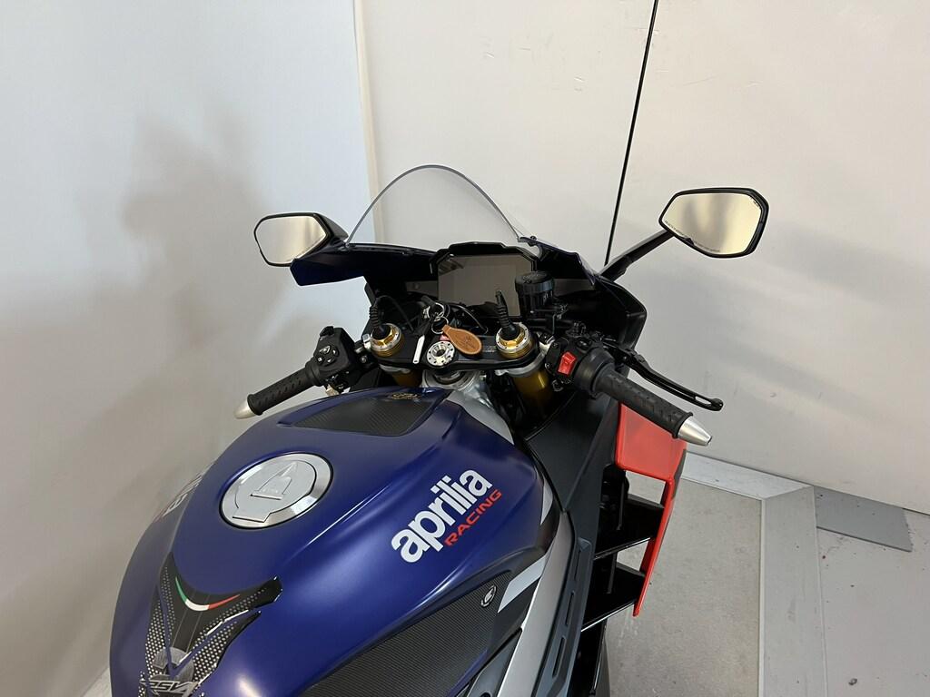 RSV4 1100