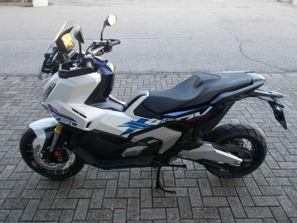 X-ADV 750