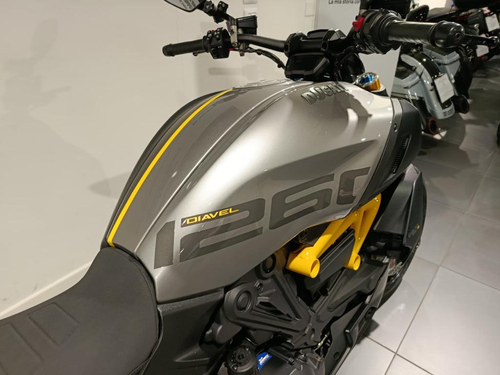 DIAVEL 1260