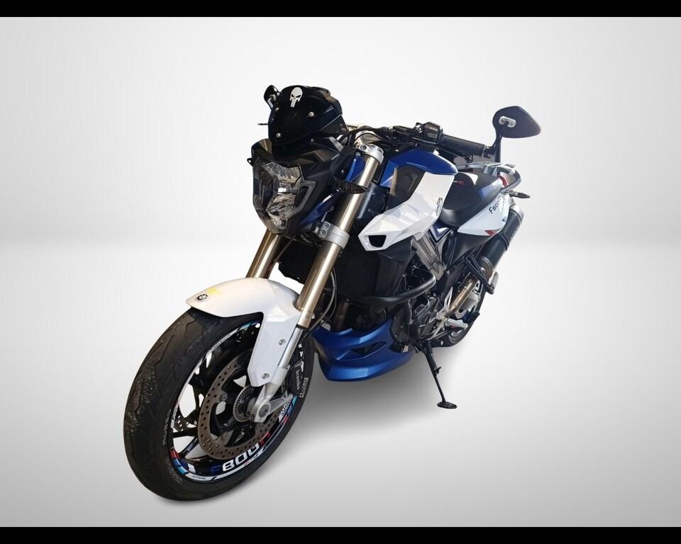 F 800 R