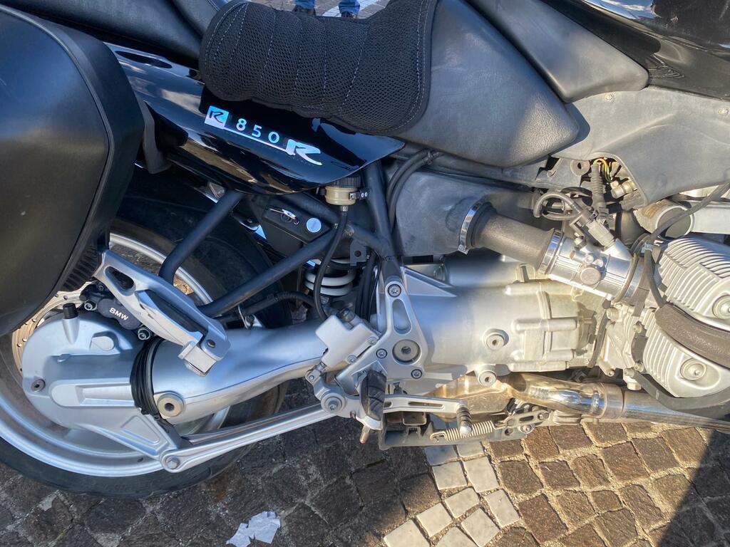 R 850 R