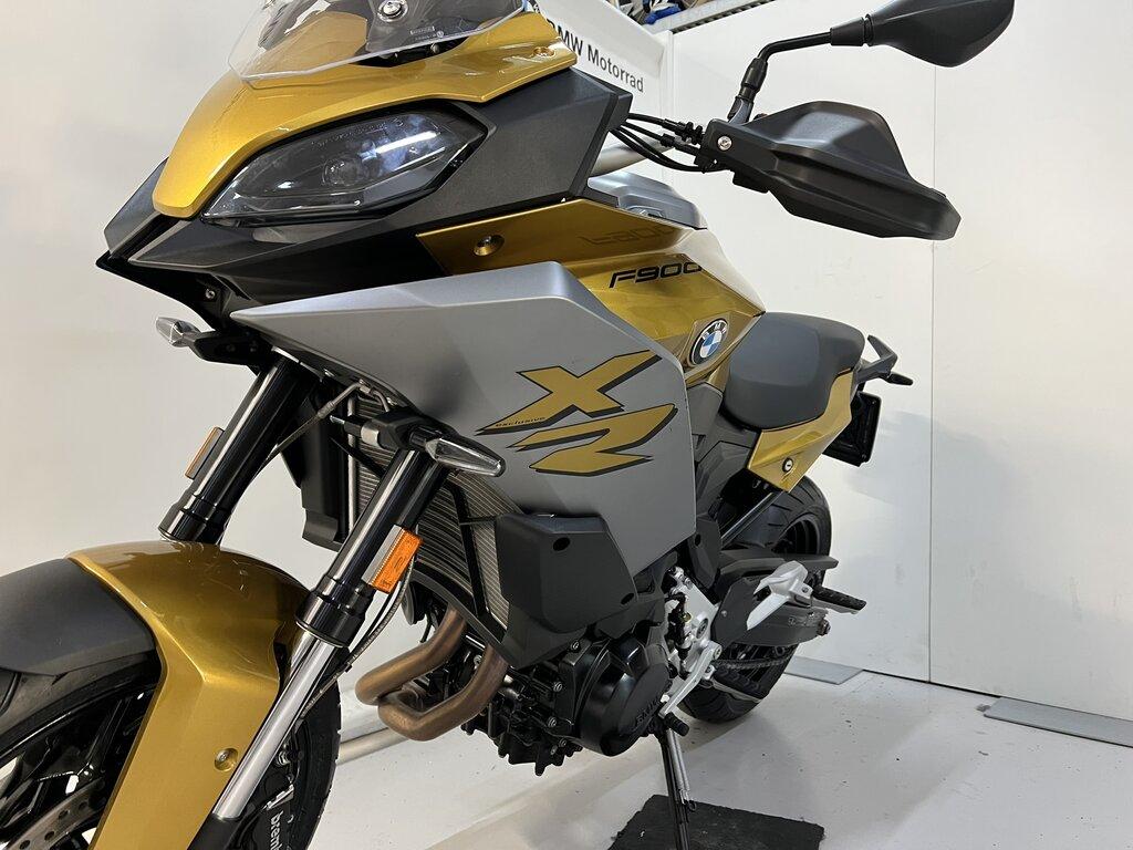 F 900 XR