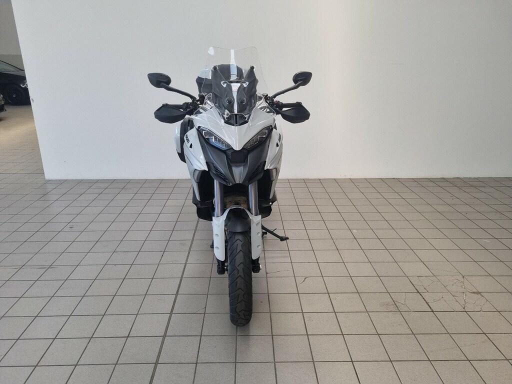 MULTISTRADA V4