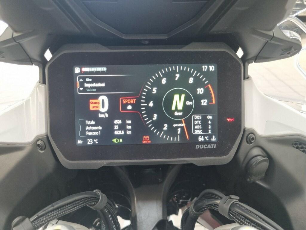 MULTISTRADA V4