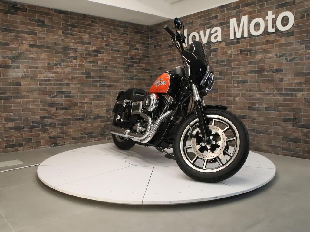 DYNA LOWRIDER 1690