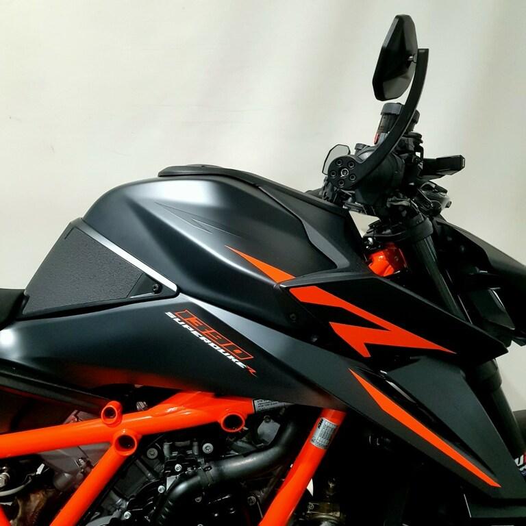 1390 SUPER DUKE