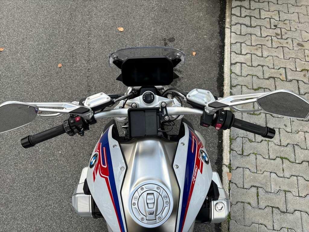 R 1250 R