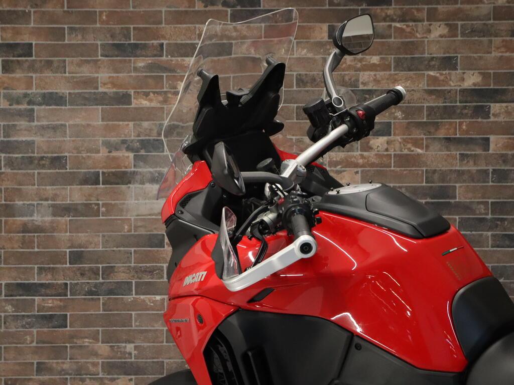 MULTISTRADA V4
