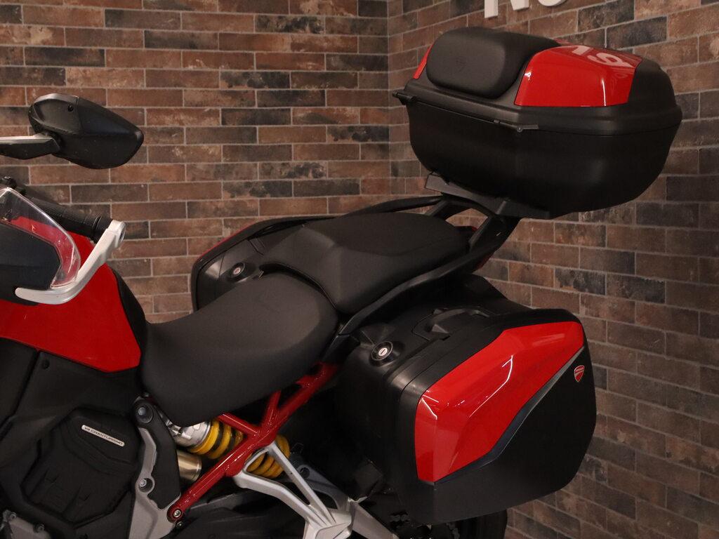 MULTISTRADA V4