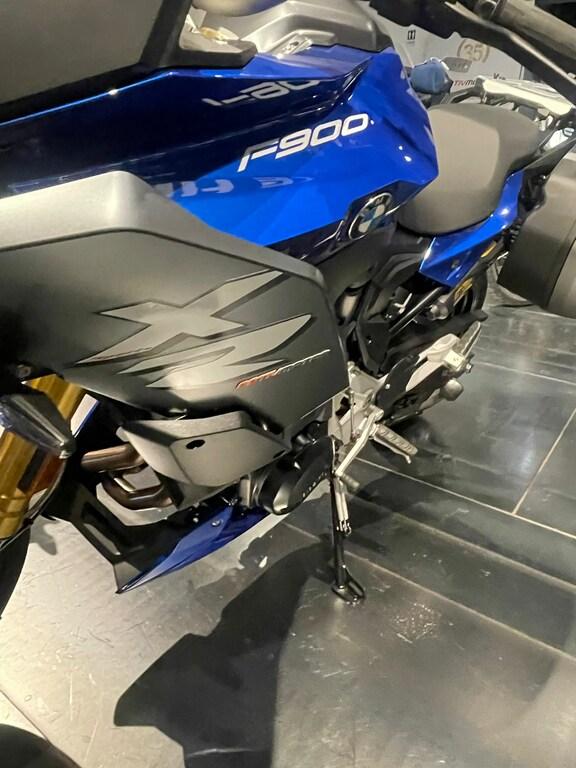F 900 XR