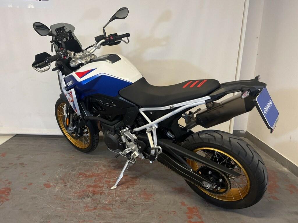 F 900 GS
