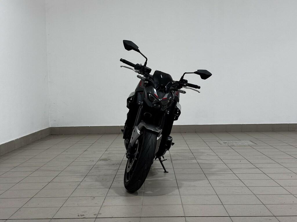 Z 900