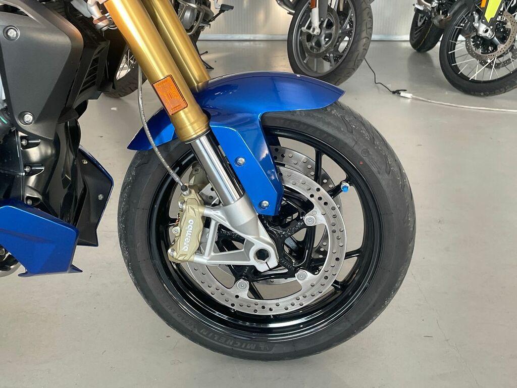 R 1250 R