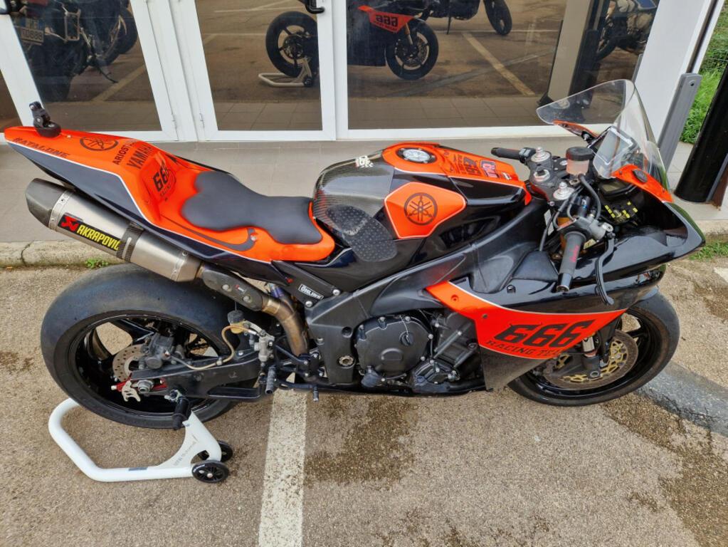 YZF R1 1000