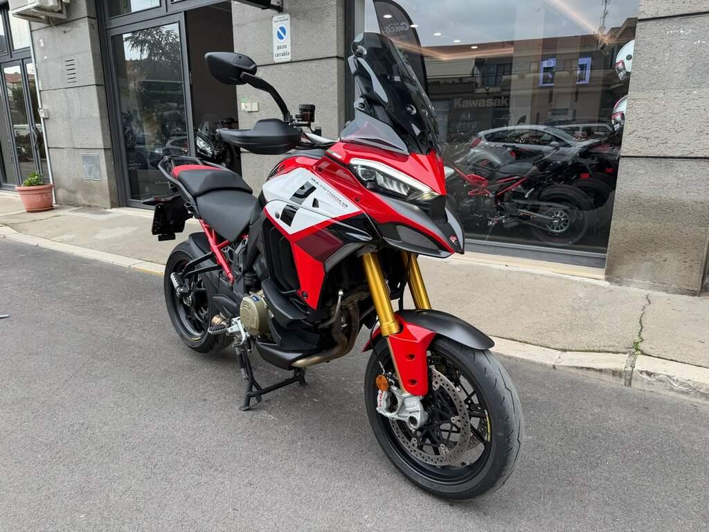 MULTISTRADA V4
