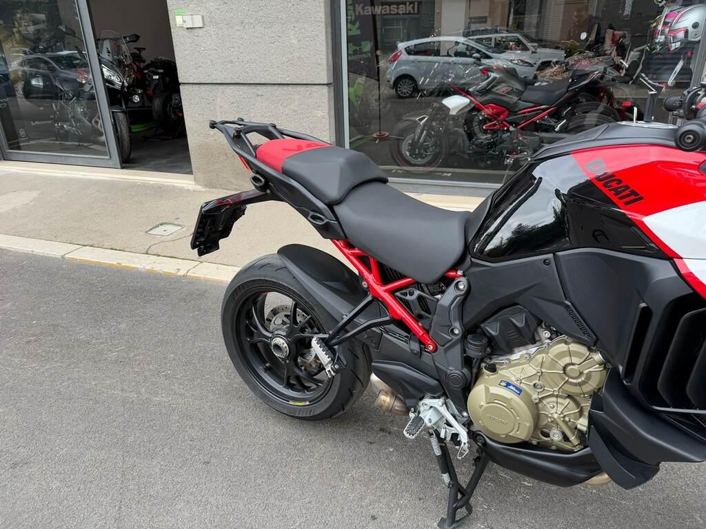 MULTISTRADA V4