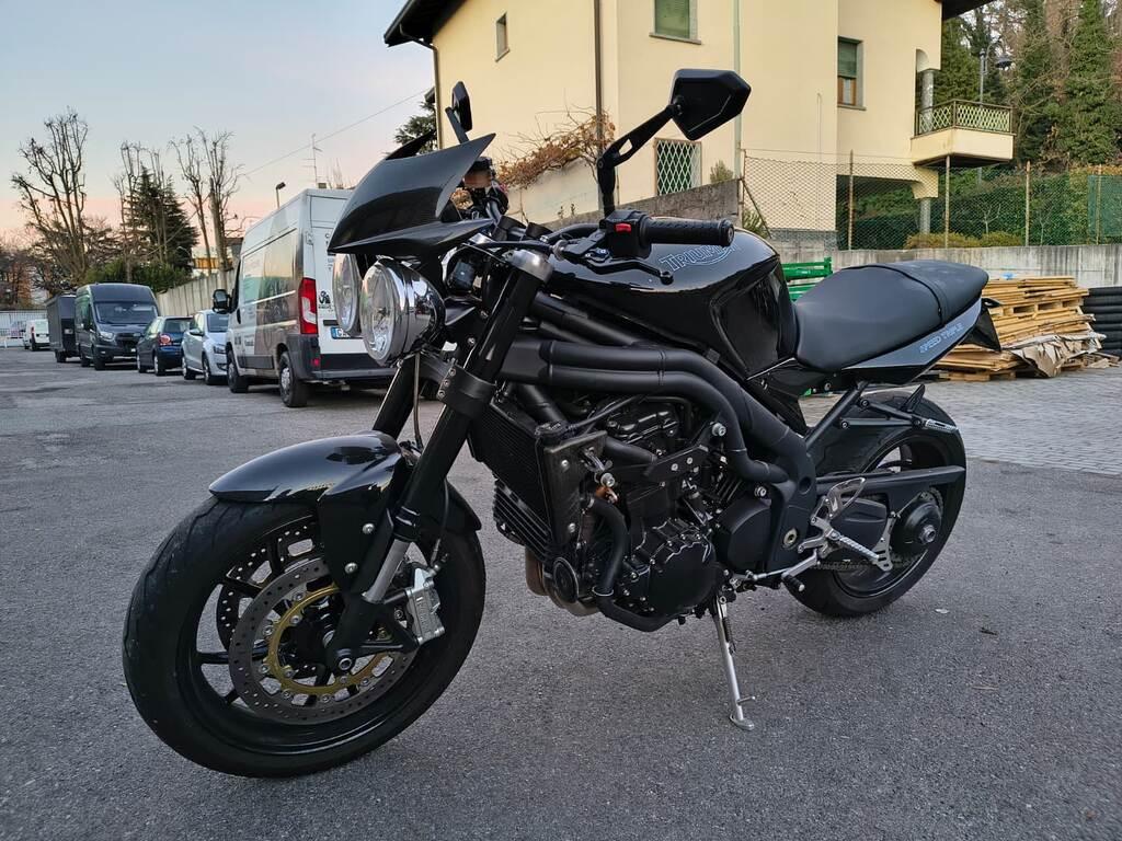 SPEED TRIPLE 1050