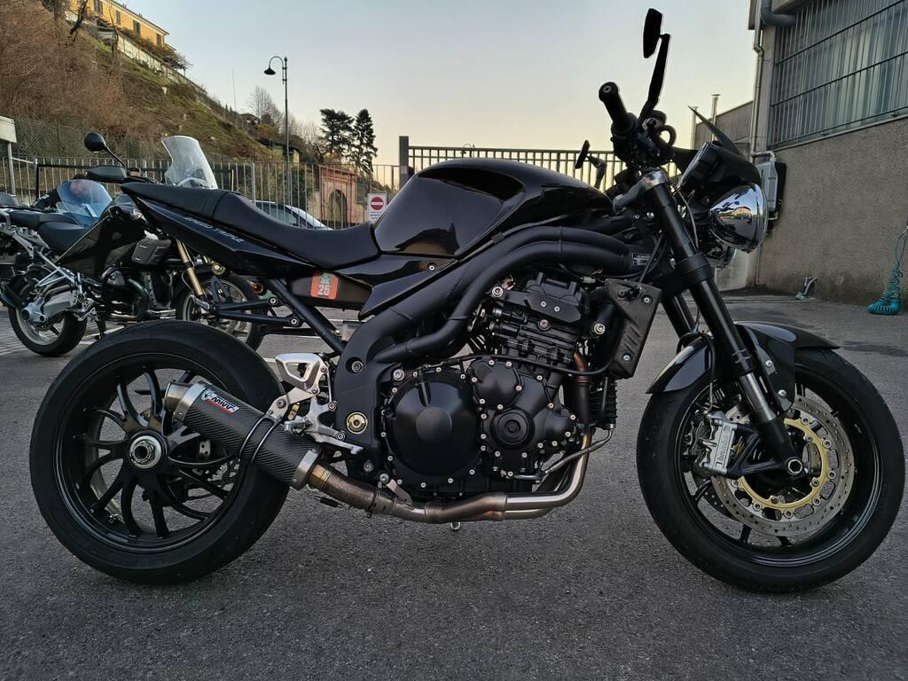SPEED TRIPLE 1050