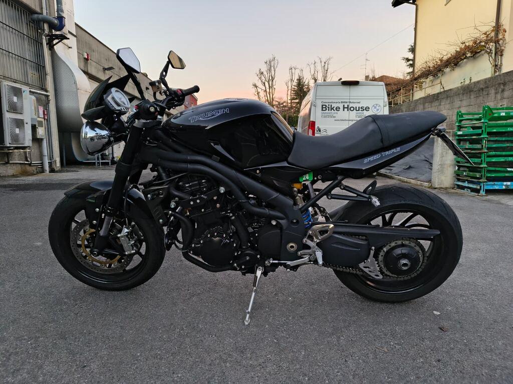 SPEED TRIPLE 1050
