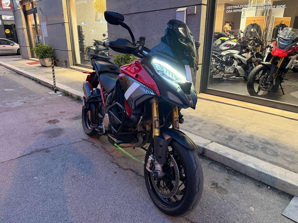 MULTISTRADA V4