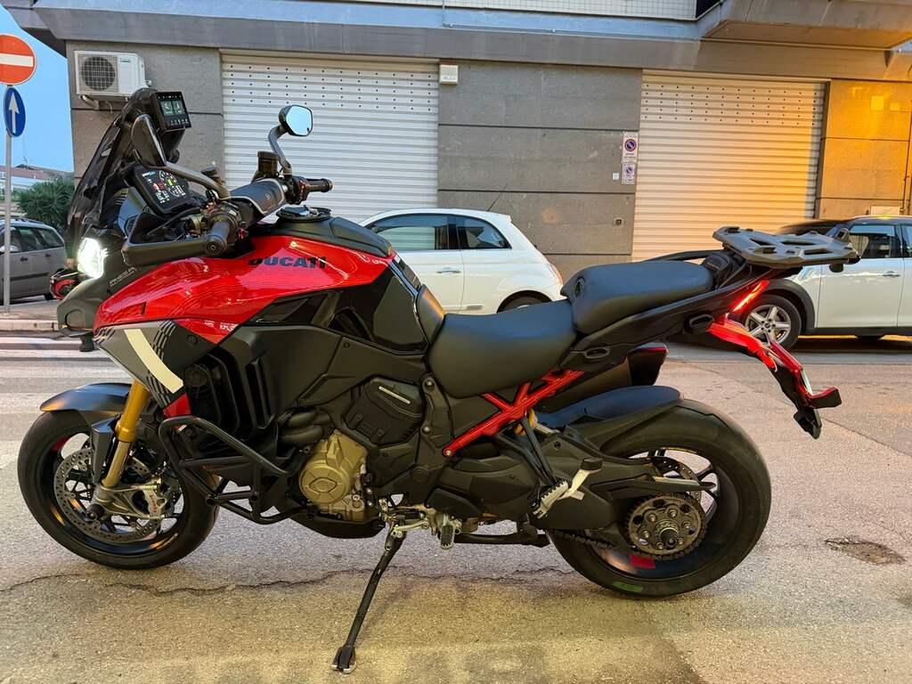 MULTISTRADA V4