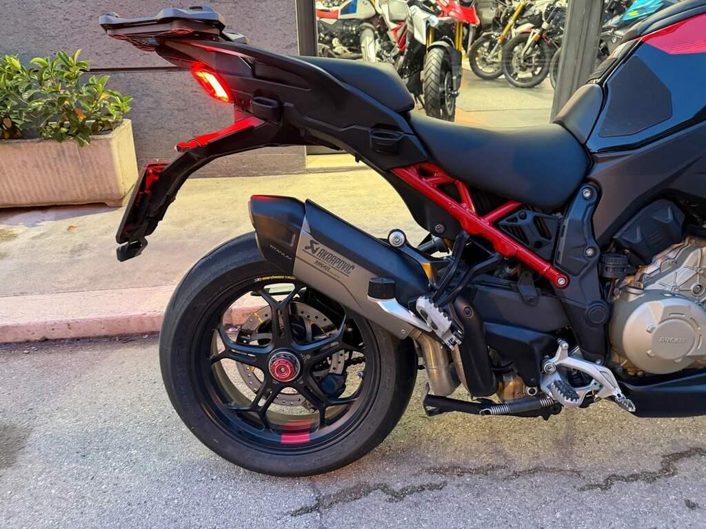 MULTISTRADA V4