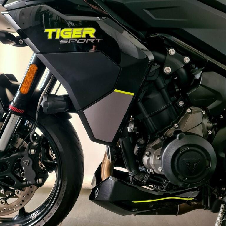TIGER 800