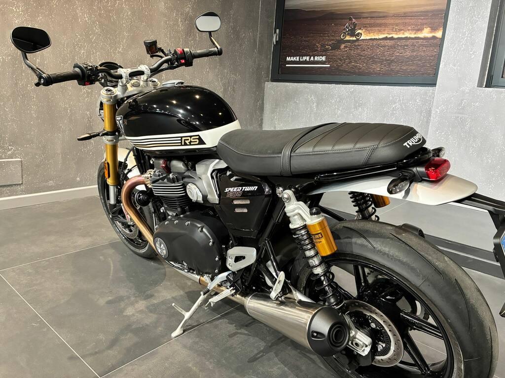 SPEED TWIN 1200