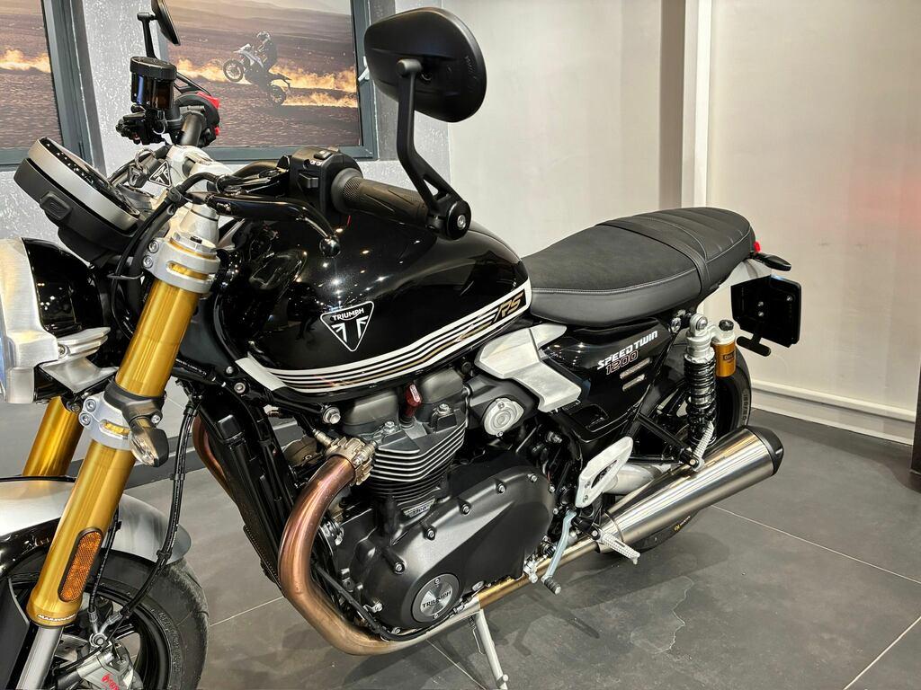 SPEED TWIN 1200