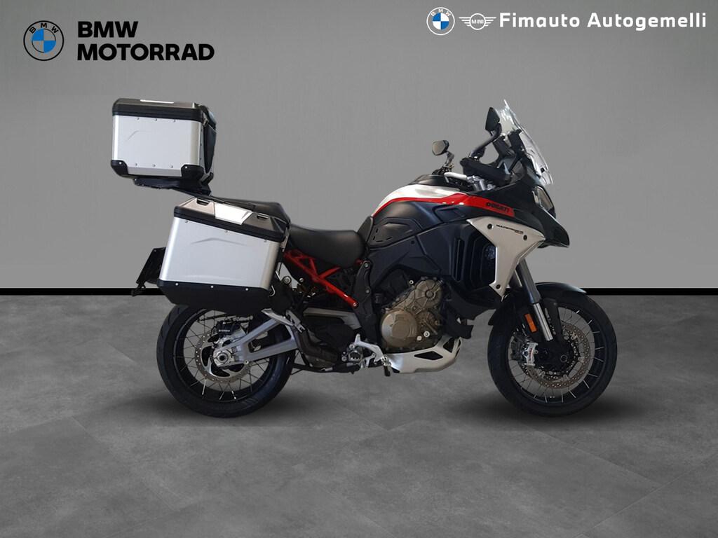 MULTISTRADA V4