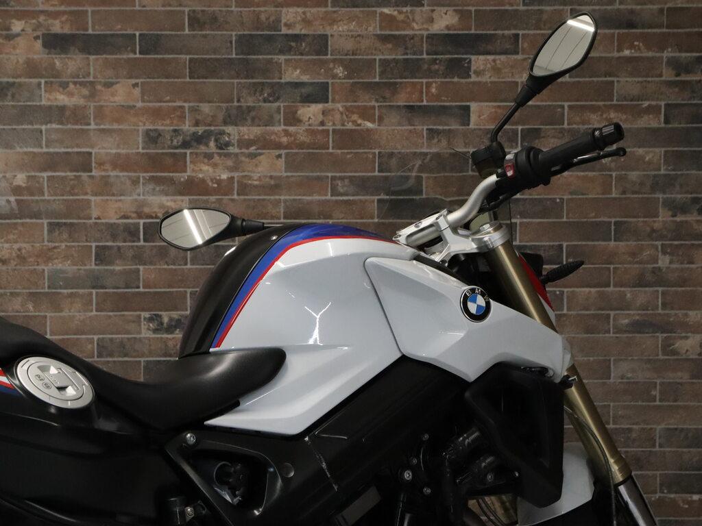 F 800 R