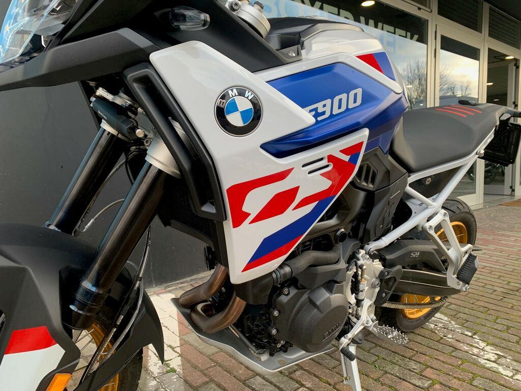 F 900 GS