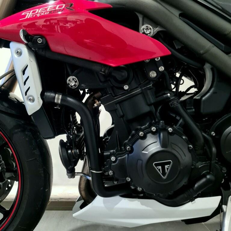 SPEED TRIPLE 1050