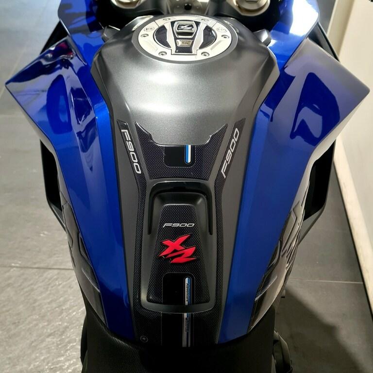 F 900 XR