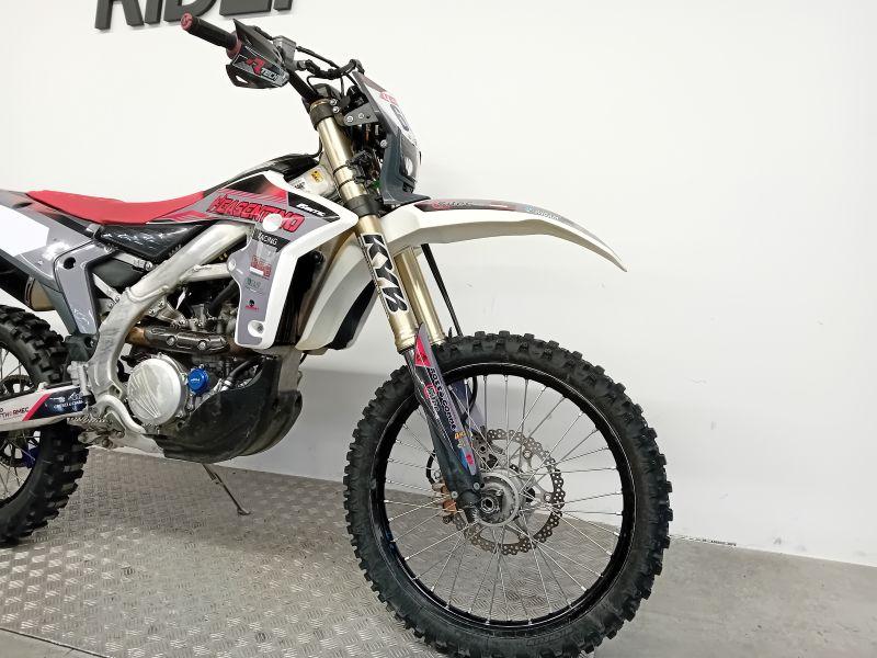 ENDURO 250